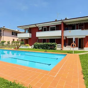 Chiara Pool , Bardolino Italien